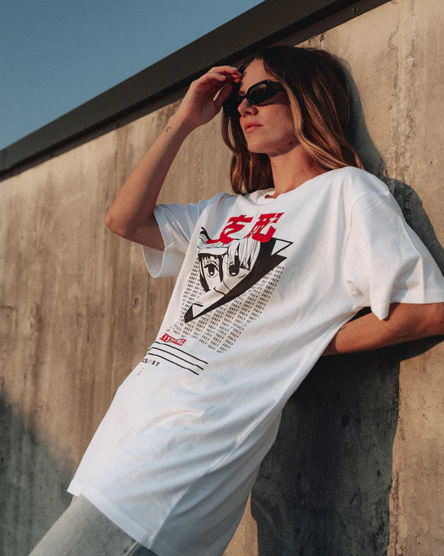 Makima (OBEY) - Regular Fit T-Shirt