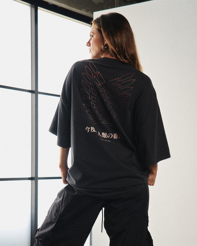 EREN (USURPER) Oversized T-Shirt