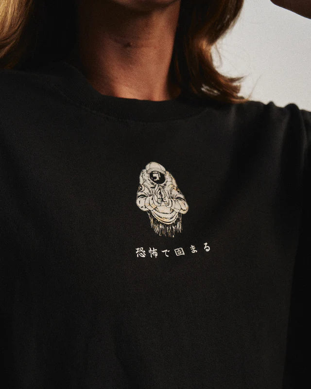 Welcome to Hell (Re:2) - Oversized T-Shirt