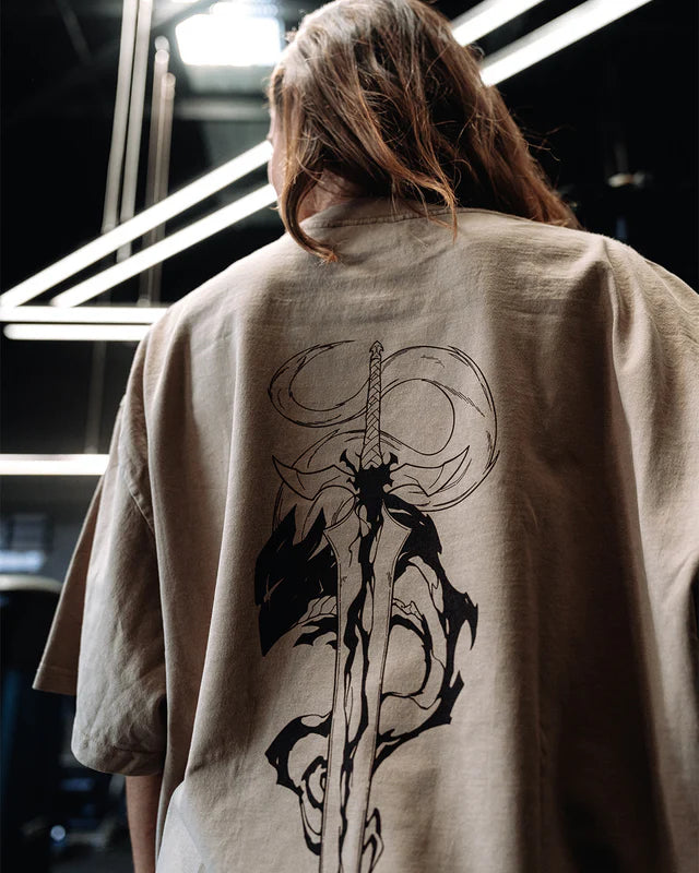 Igris - Oversized T-Shirt