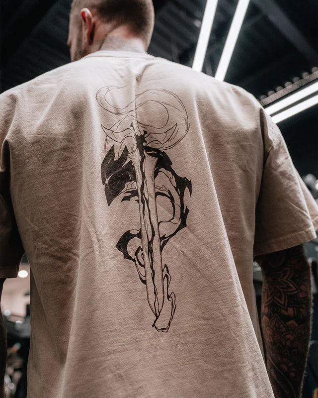 Igris - Oversized T-Shirt