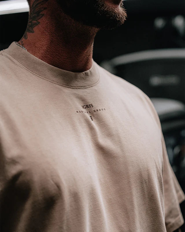 Igris - Oversized T-Shirt