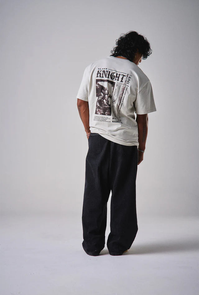 Slave Knight Gael - Oversized T-Shirt