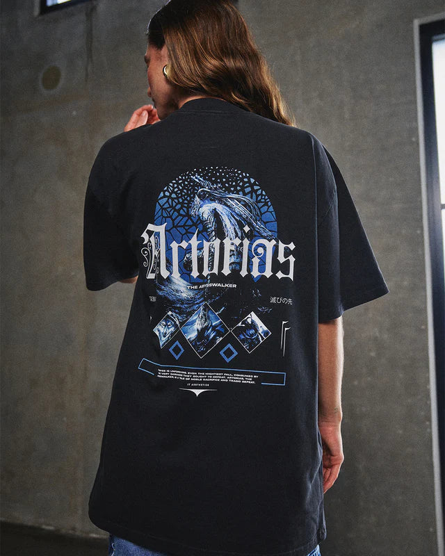 ARTORIAS Oversized T-Shirt