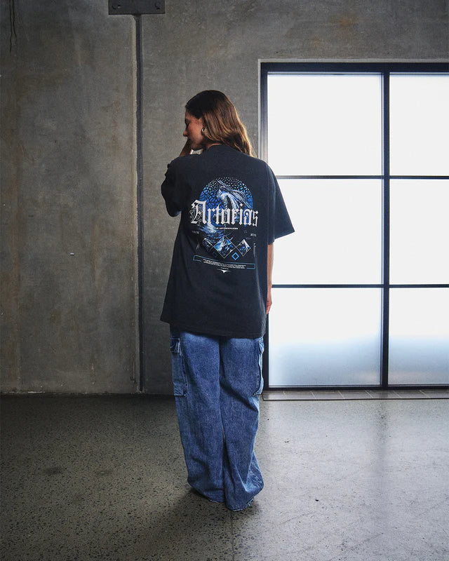 ARTORIAS Oversized T-Shirt