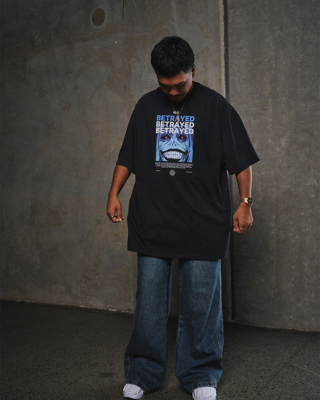 BETRAYAL Oversized T-Shirt