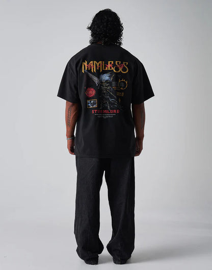 Nameless King - Oversized T-Shirt