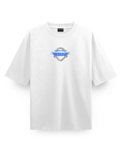 No 8 unleashed - Oversized T-Shirt