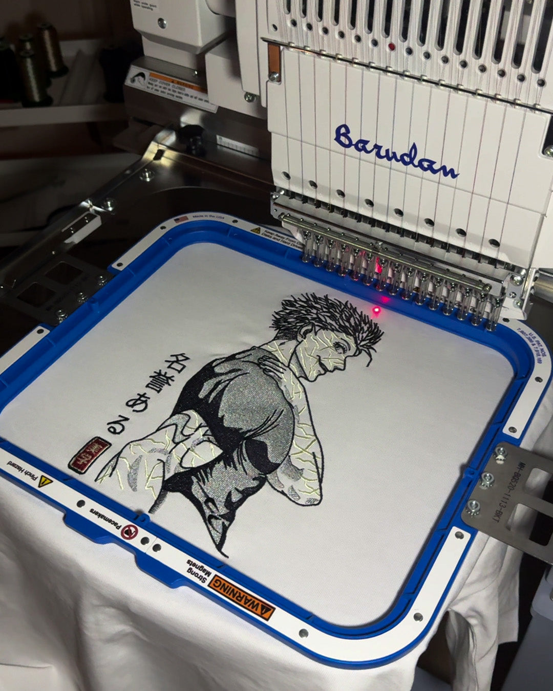 Gojo Honored (Embroidery) - Oversize T-Shirt