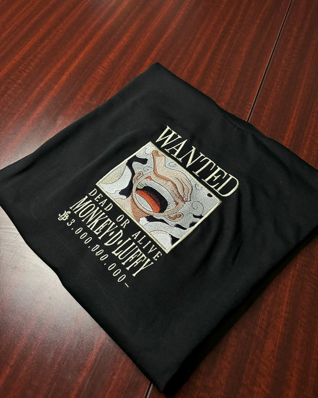 Luffy Gear 5 WANTED (Embroidery) - Oversize T-Shirt