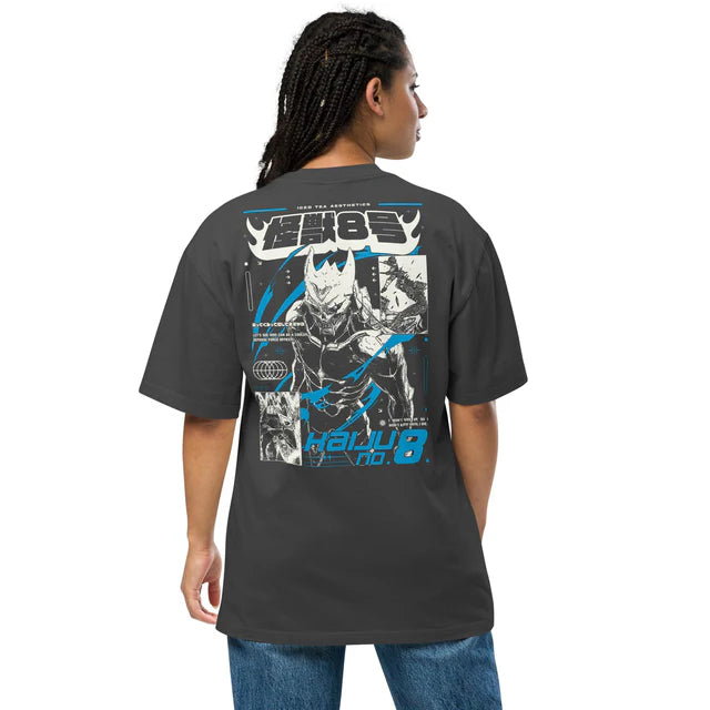 NO.8 UNLEASHED - Oversized T-Shirt
